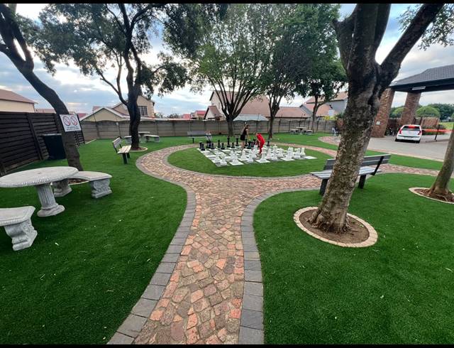 2 bed property to rent in SONNEVELD